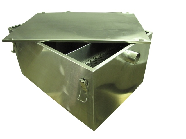 Combisteel Vetafscheider 36 liter per minuut  Ø 5 cm capaciteit 9 kilo