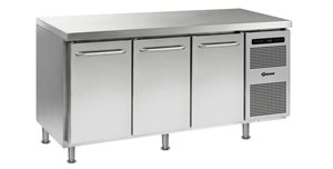 Gram Marine Gastro K 1807 gekoelde Werkbank met 3 deuren 506 liter GN 1/1